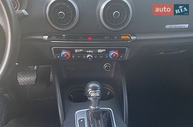 Хэтчбек Audi A3 2017 в Запорожье
