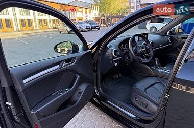 Седан Audi A3 2016 в Коломиї