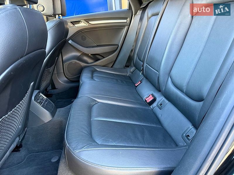 Седан Audi A3 2016 в Коломиї