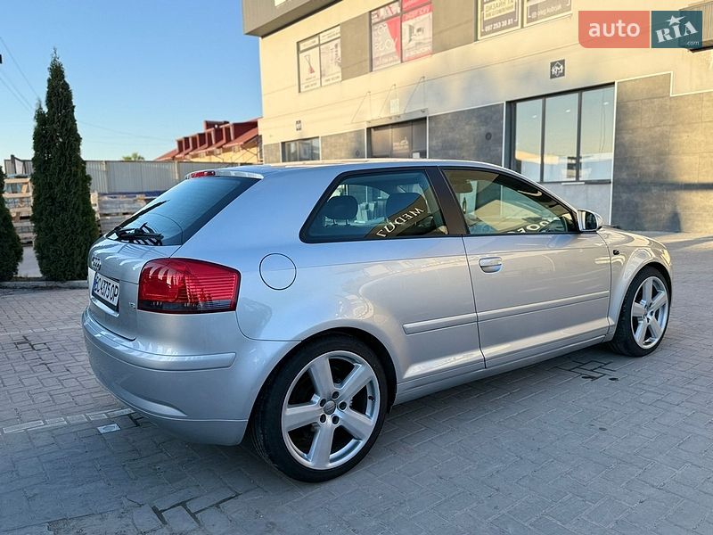 Хэтчбек Audi A3 2003 в Каменец-Подольском