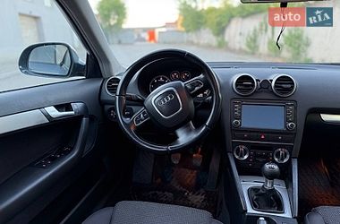 Хэтчбек Audi A3 2009 в Виноградове