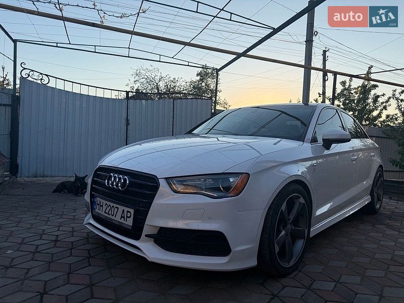 Седан Audi A3 2016 в Подольске