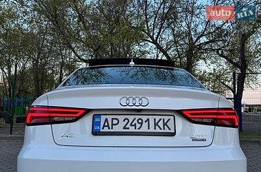 Седан Audi A3 2017 в Запоріжжі