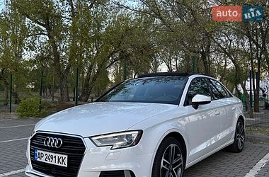 Седан Audi A3 2017 в Запоріжжі