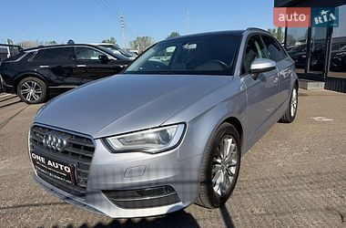 Хетчбек Audi A3 2016 в Києві