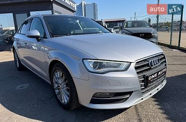 Хетчбек Audi A3 2016 в Києві