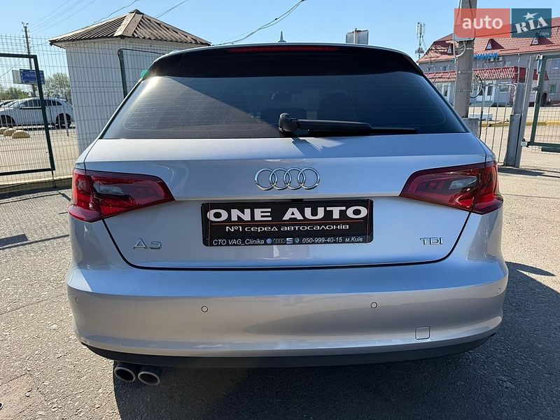 Хетчбек Audi A3 2016 в Києві