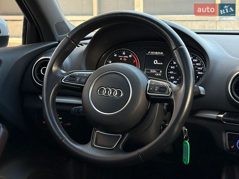 Седан Audi A3 2015 в Білій Церкві