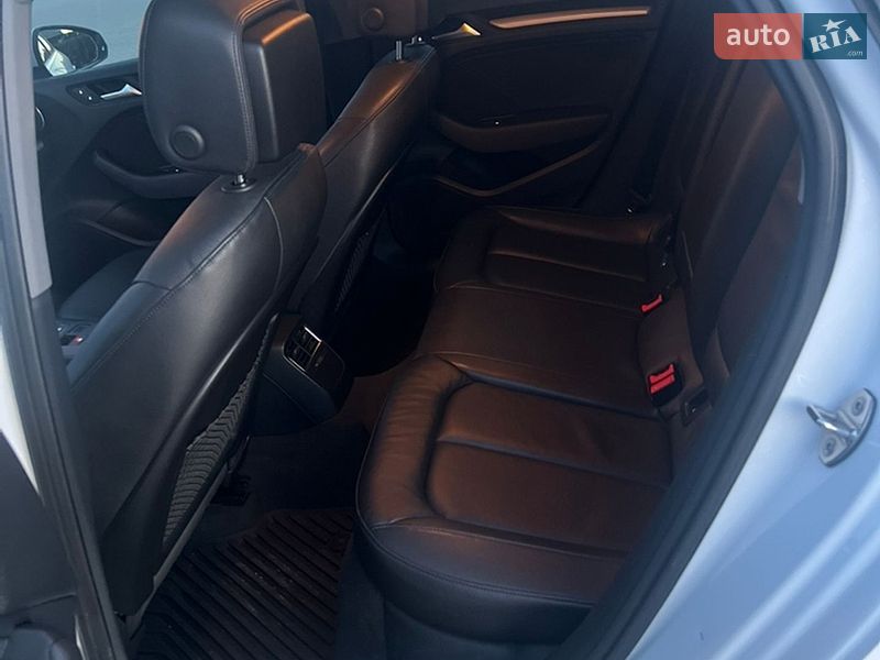 Седан Audi A3 2019 в Шептицькому