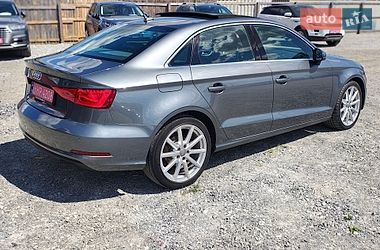 Седан Audi A3 2015 в Ровно