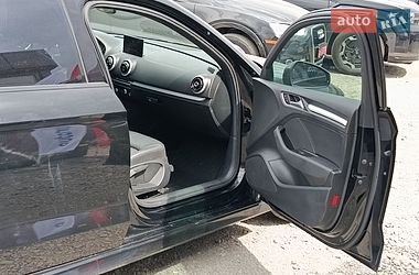 Седан Audi A3 2015 в Луцьку