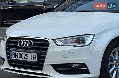 Хэтчбек Audi A3 2014 в Одессе