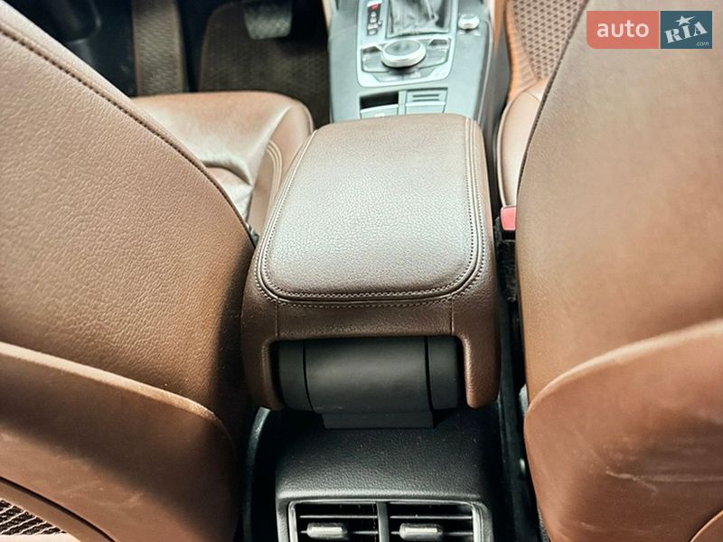 Седан Audi A3 2015 в Одессе