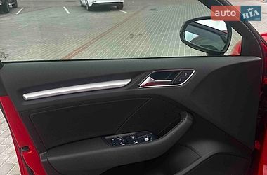 Седан Audi A3 2016 в Киеве