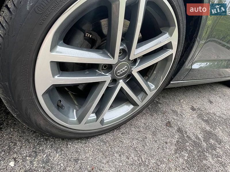 Седан Audi A3 2017 в Хмельницком