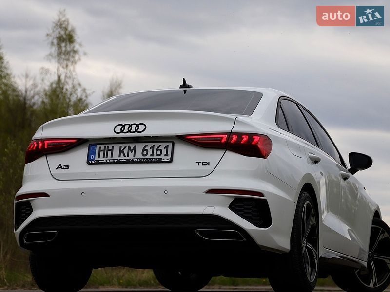 Седан Audi A3 2021 в Трускавці