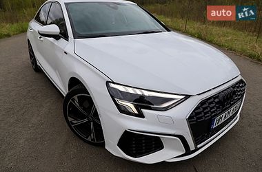 Седан Audi A3 2021 в Трускавці