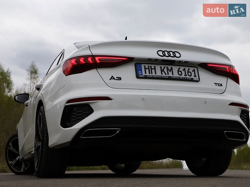 Седан Audi A3 2021 в Трускавці