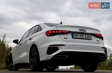 Седан Audi A3 2021 в Трускавці