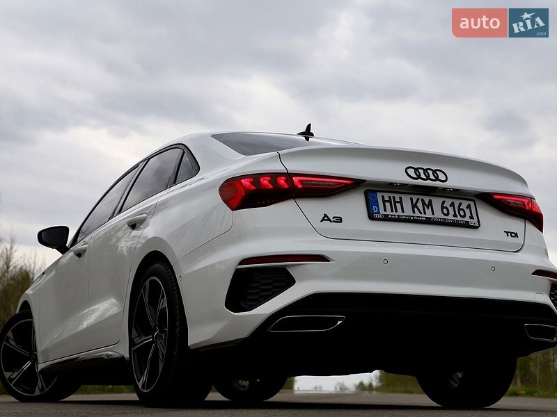 Седан Audi A3 2021 в Трускавці