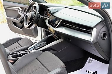 Седан Audi A3 2021 в Трускавці