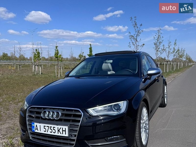 Хэтчбек Audi A3 2016 в Киеве