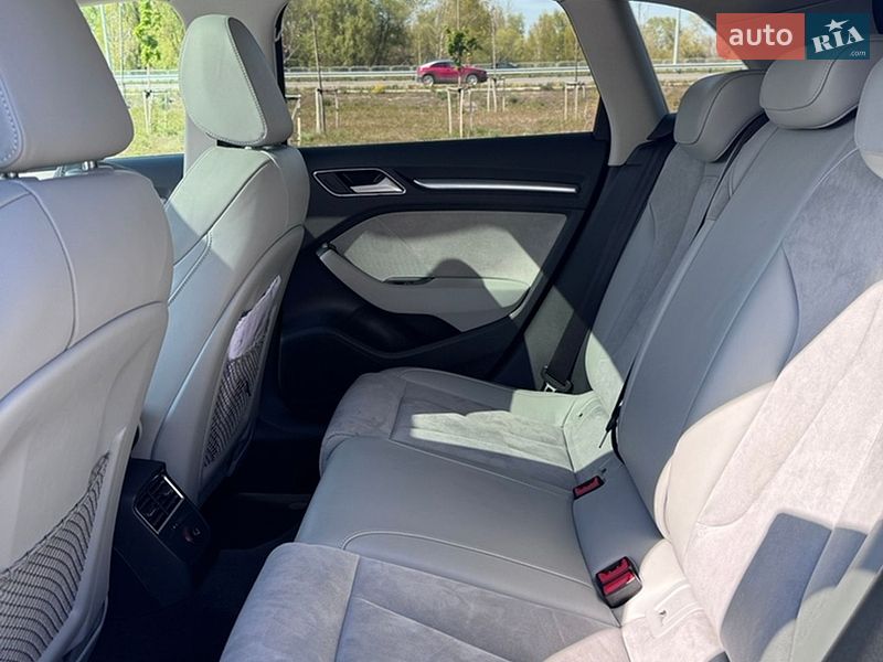 Хэтчбек Audi A3 2016 в Киеве фото 15 Хэтчбек Audi A3 2016 в Киеве