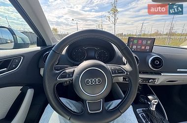 Хэтчбек Audi A3 2016 в Киеве
