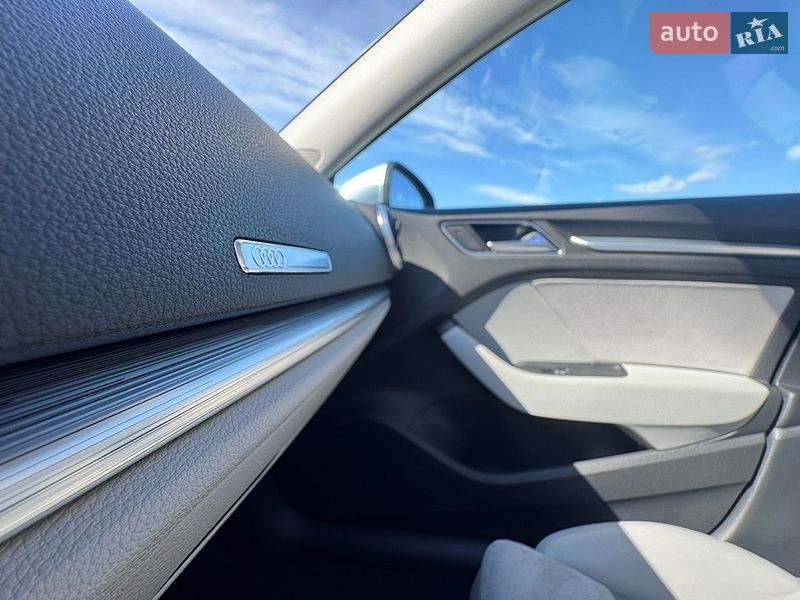 Хэтчбек Audi A3 2016 в Киеве фото 20 Хэтчбек Audi A3 2016 в Киеве