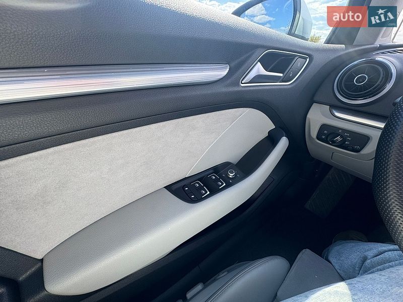 Хэтчбек Audi A3 2016 в Киеве фото 26 Хэтчбек Audi A3 2016 в Киеве