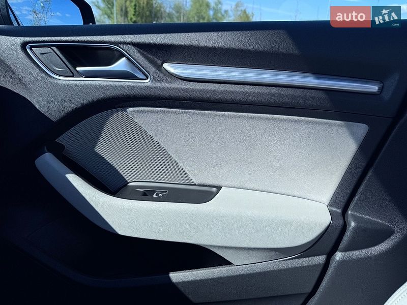 Хэтчбек Audi A3 2016 в Киеве фото 28 Хэтчбек Audi A3 2016 в Киеве