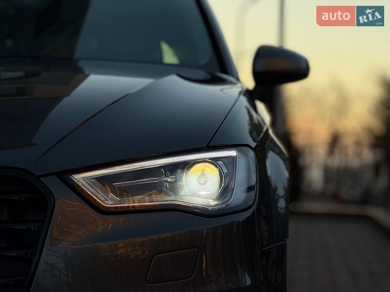 Хетчбек Audi A3 2016 в Одесі