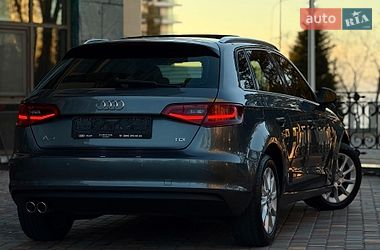 Хетчбек Audi A3 2016 в Одесі