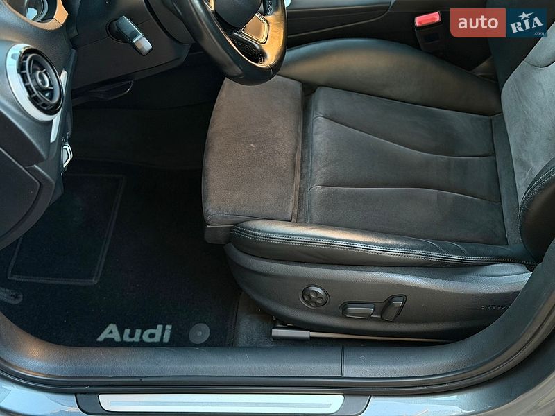 Хетчбек Audi A3 2016 в Одесі