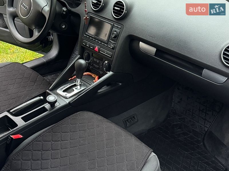 Хэтчбек Audi A3 2004 в Сходнице фото 5 Хэтчбек Audi A3 2004 в Сходнице