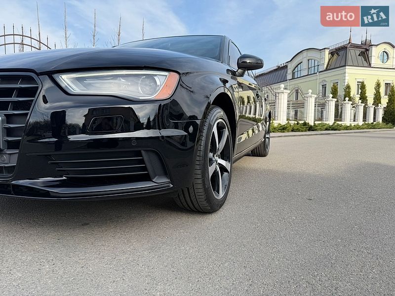 Седан Audi A3 2015 в Виннице