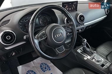 Седан Audi A3 2016 в Львове