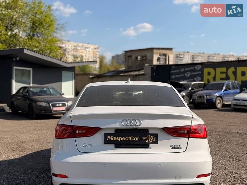 Седан Audi A3 2015 в Харькове