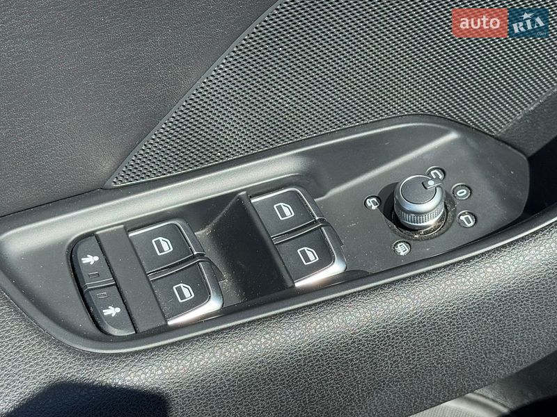 Хэтчбек Audi A3 2015 в Киеве фото 15 Хэтчбек Audi A3 2015 в Киеве