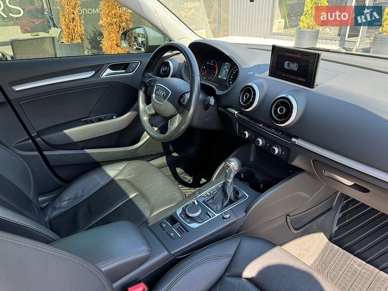 Хэтчбек Audi A3 2015 в Киеве фото 30 Хэтчбек Audi A3 2015 в Киеве