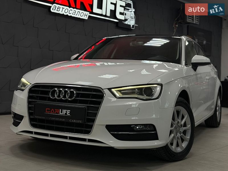 Хэтчбек Audi A3 2015 в Тернополе