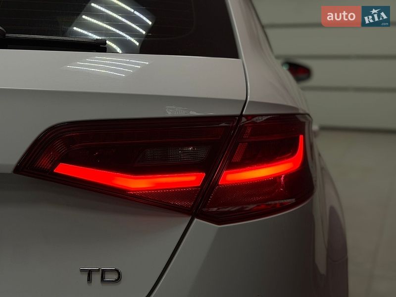 Хэтчбек Audi A3 2015 в Тернополе