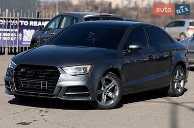 Седан Audi A3 2016 в Кривом Роге