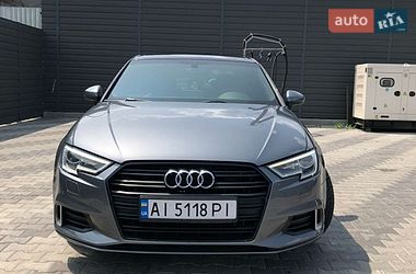 Седан Audi A3 2017 в Рокитному