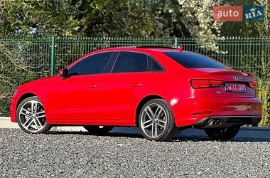 Седан Audi A3 2016 в Дрогобичі