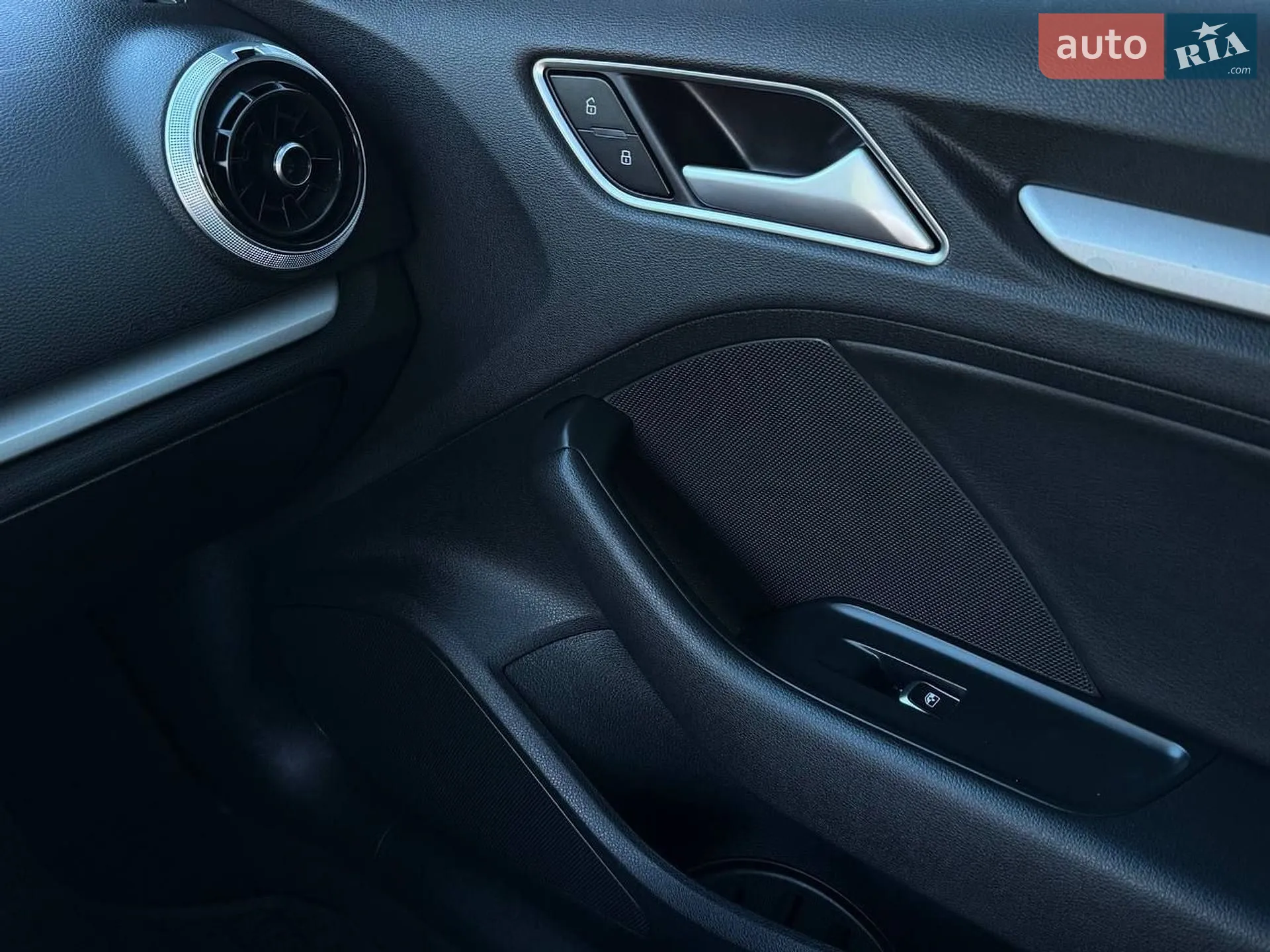 2016 Audi A3 - мініатюра 31