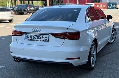 Седан Audi A3 2015 в Киеве