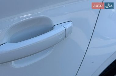 Седан Audi A3 2015 в Киеве