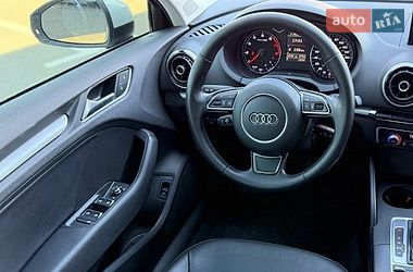 Седан Audi A3 2015 в Киеве