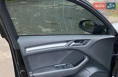 Седан Audi A3 2015 в Сваляве
